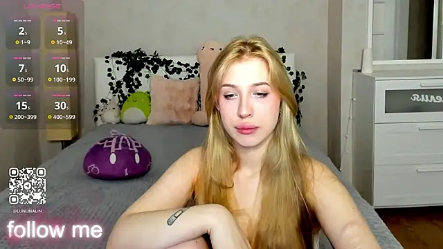 LightStar 18 online show from 10.26.25