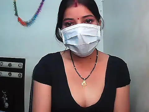 Snapshot of Lalita_thakur chatting on 10.31.25 Lalita thakur online show from 10.31.25