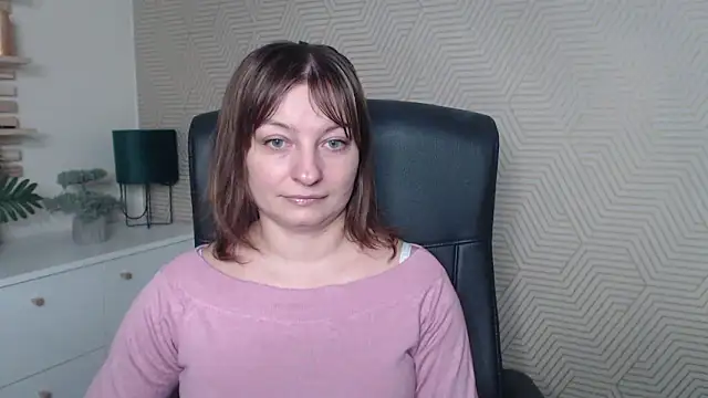 Snapshot of angelaSamt chatting on 01.14.26 angelaSamt online show from 01.14.26