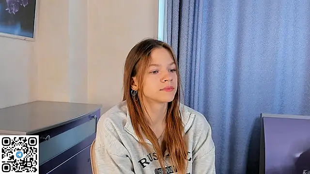 VelvetRisque online show from 09.29.25