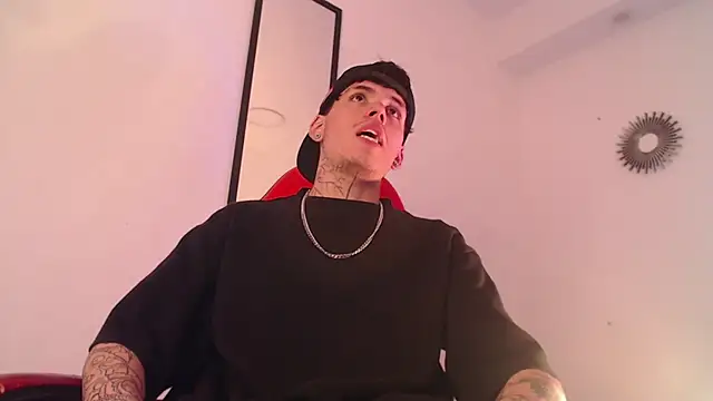 Anhonymus  online show from 09.29.25