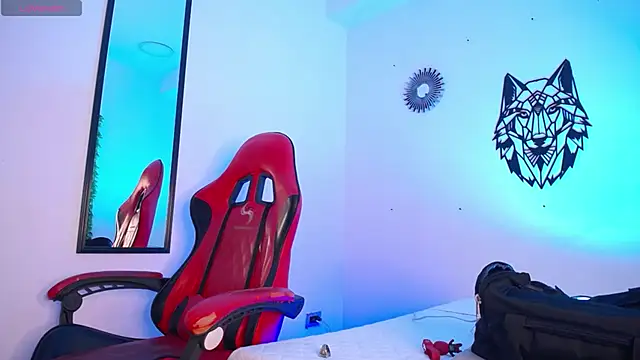 Anhonymus  online show from 12.05.25