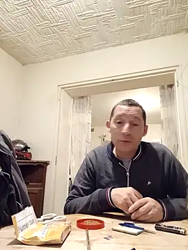 frederic198 online show from 11.03.25