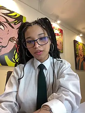 DaniCollinn  online show from 03.18.26