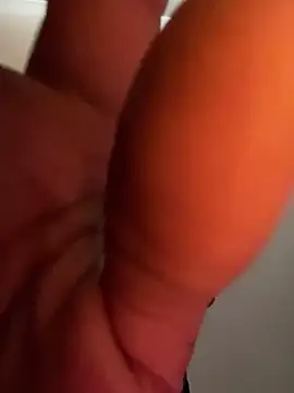 dmmeformerch online show from 02.18.26