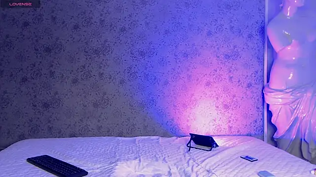 Melody Bakeer online show from 09.11.25