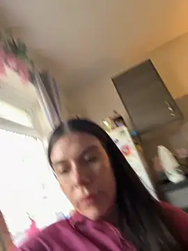 Snapshot of valentinalamont chatting on 09.24.25 valentinalamont online show from 09.24.25