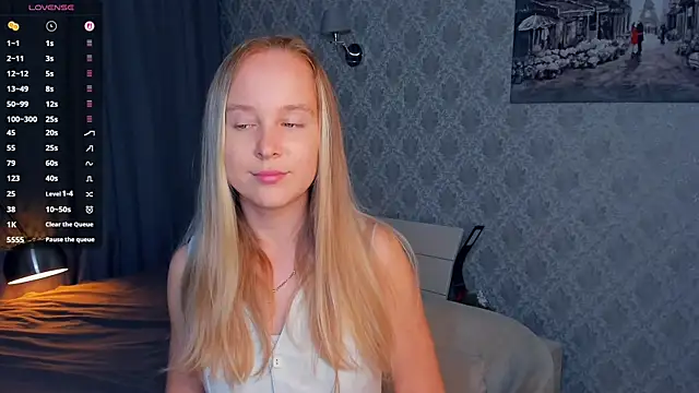 SoonMoor online show from 09.19.25