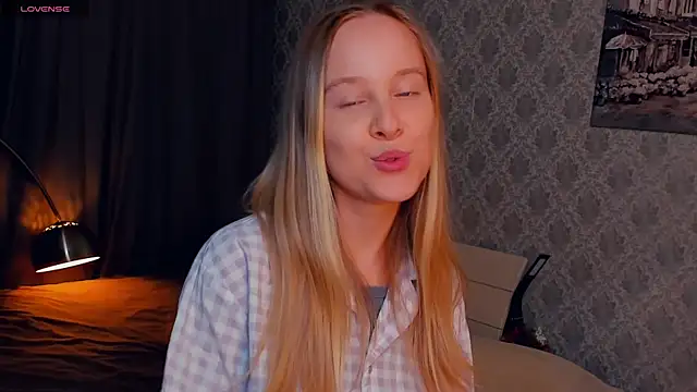 SoonMoor online show from 09.30.25