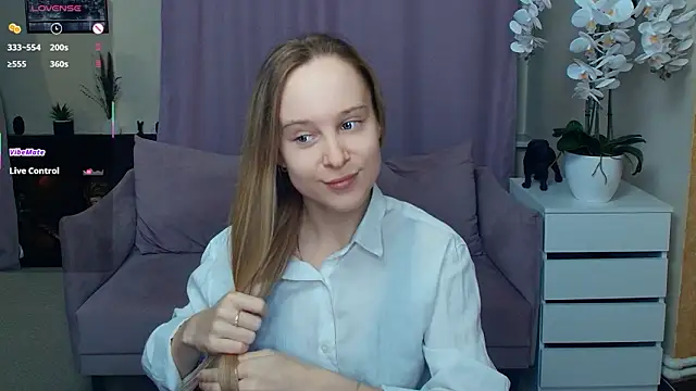 SoonMoor online show from 03.26.26