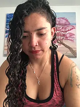 Paris 11 online show from 10.14.25