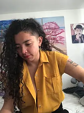 Paris 11 online show from 11.07.25