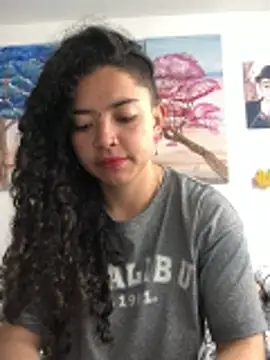 Paris 11 online show from 11.26.25