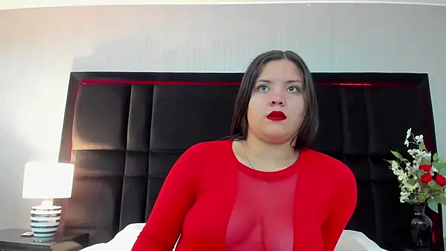 NahiaMonet online show from 10.18.25