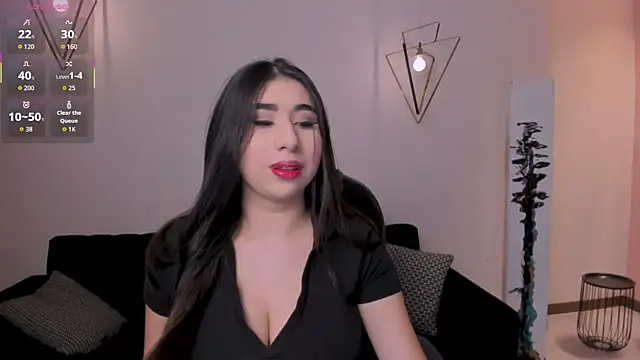 Snapshot of MayaMoretti_ chatting on 10.16.25 MayaMoretti online show from 10.16.25