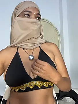 Snapshot of Yuli_arabic chatting on 05.12.26 Yuli arabic online show from 05.12.26