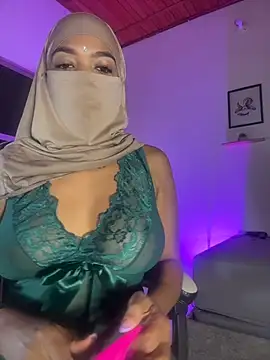 Snapshot of Yuli_arabic chatting on 06.29.26 Yuli arabic online show from 06.29.26