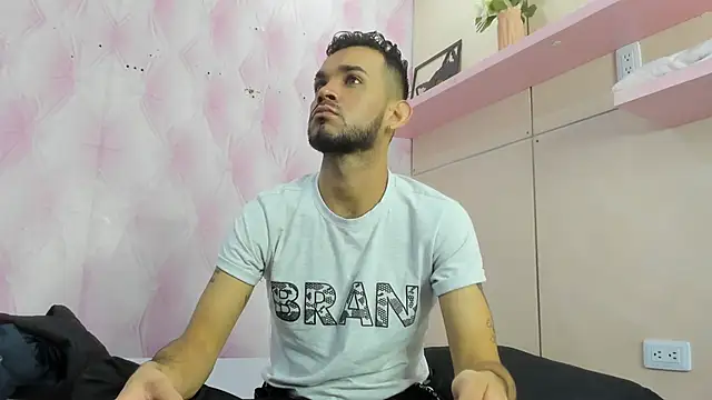 EthanGrey online show from 02.17.26