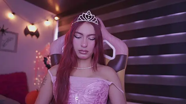 Rebecah 1 online show from 10.29.25