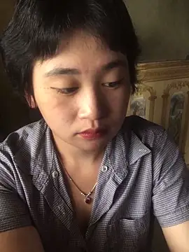 Snapshot of ha-cute chatting on 10.19.25 ha-cute online show from 10.19.25
