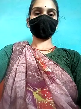 Snapshot of Nishaa_ji chatting on 09.17.25 Nishaa ji online show from 09.17.25