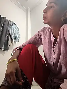 Hot-Soniya2 online show from 10.05.25