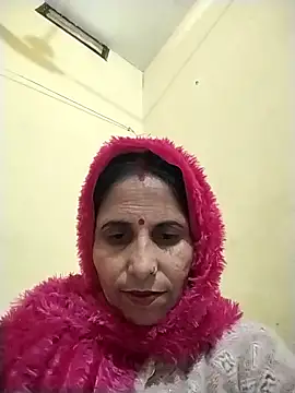 Snapshot of Hot_liya54 chatting on 12.18.25 Hot liya54 online show from 12.18.25