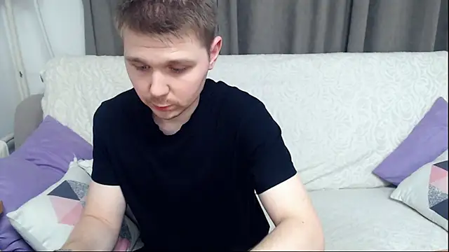 Snapshot of wizard_69 chatting on 09.11.25 wizard 69 online show from 09.11.25