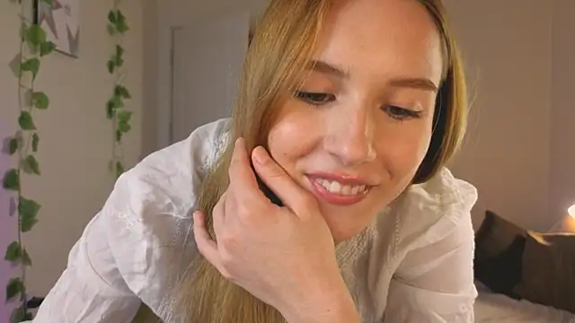 Vegas V online show from 09.13.25