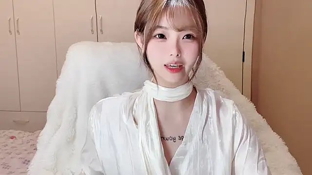 xiaoyugan-99 online show from 02.27.26