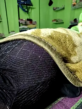 Snapshot of Hot_lali_555 chatting on 10.14.25 Hot lali 555 online show from 10.14.25