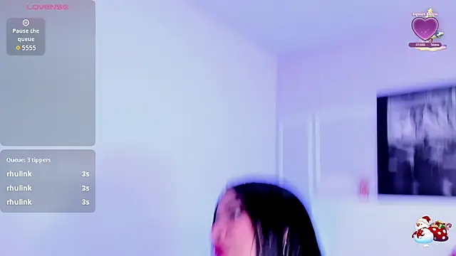 TianaGlow26 online show from 12.19.25