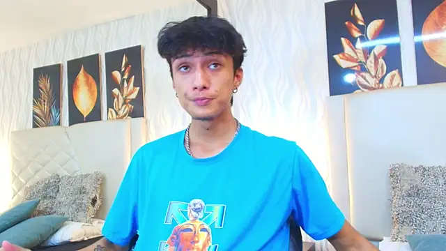 Lean Portman online show from 11.08.25