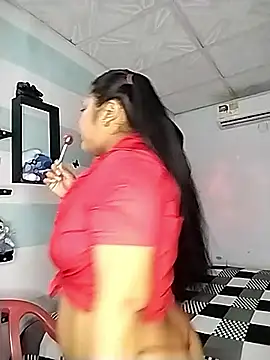 Angelly ricura online show from 10.25.25