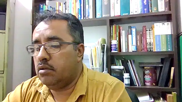 Snapshot of HomHot47 chatting on 11.30.25 HomHot47 online show from 11.30.25