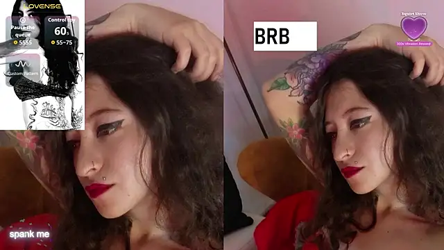 Snapshot of Roshhell1 chatting on 10.10.25 Roshhell1 online show from 10.10.25