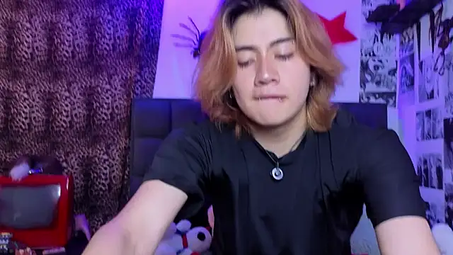 Vamps Lovers online show from 12.03.25