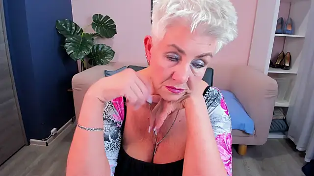 HotandMature online show from 03.13.25