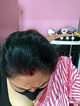 hotbhabhi011 online show from 04.21.26