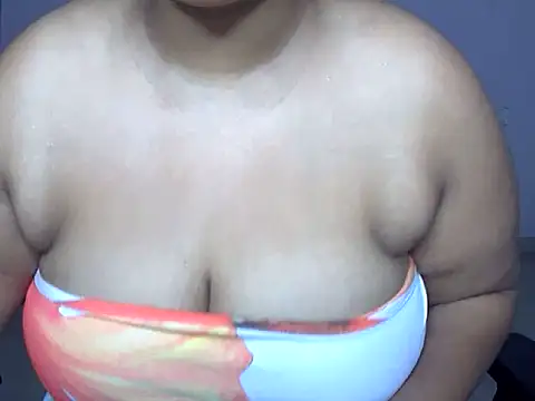 Snapshot of mrymlove chatting on 09.19.25 mrymlove online show from 09.19.25