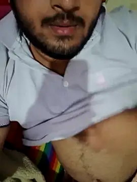 Snapshot of Mahabteegg chatting on 04.08.26 Mahabteegg online show from 04.08.26