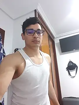 Elcurvo69 online show from 02.22.26