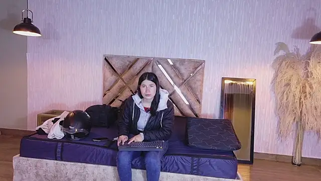 Olivia11  online show from 04.22.26