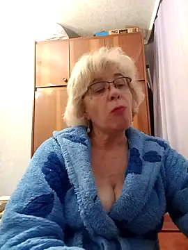 52MiaLove02 online show from 11.14.25