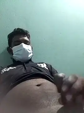 Snapshot of bappyandbanulove chatting on 10.17.25 bappyandbanulove online show from 10.17.25