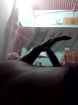 Snapshot of bappyandbanulove chatting on 11.20.25 bappyandbanulove online show from 11.20.25