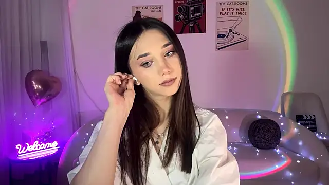 LinaMour online show from 05.22.26