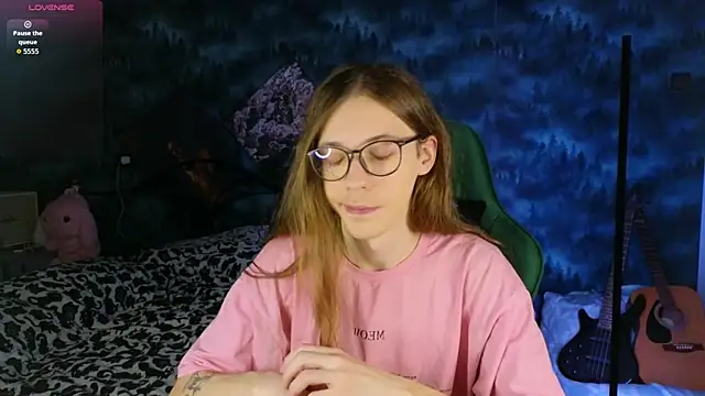 artass2 online show from 11.13.25