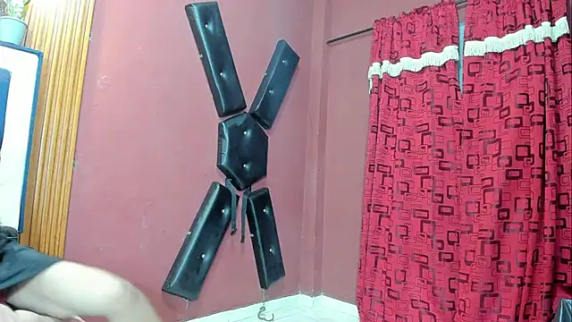 JisooLuv online show from 12.05.25