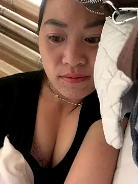 tuyetnhi-00 online show from 11.06.25